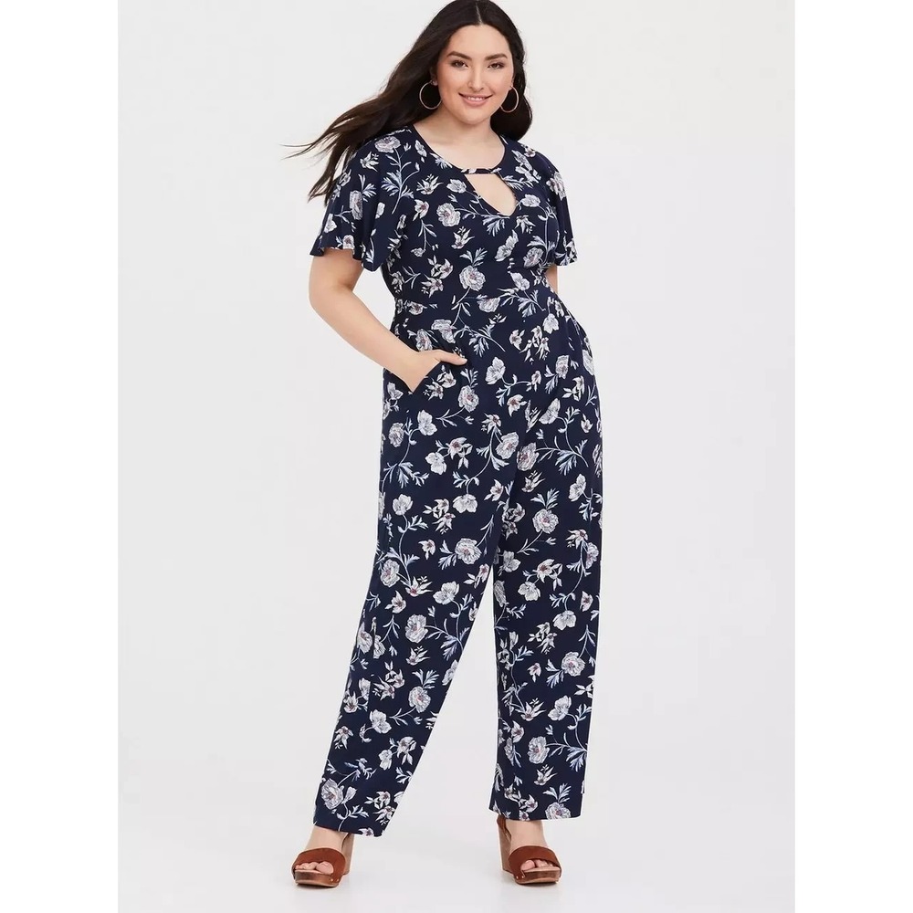 Torrid Lightweight Challis Navy White Floral Wide Leg Jumpsuit Size 2X